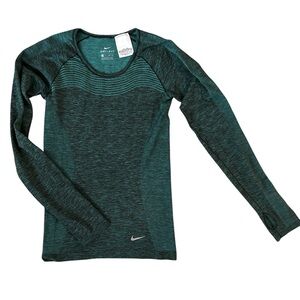 Nike Dri-Fit Knit Running Long Sleeve Shirt Women Size XS